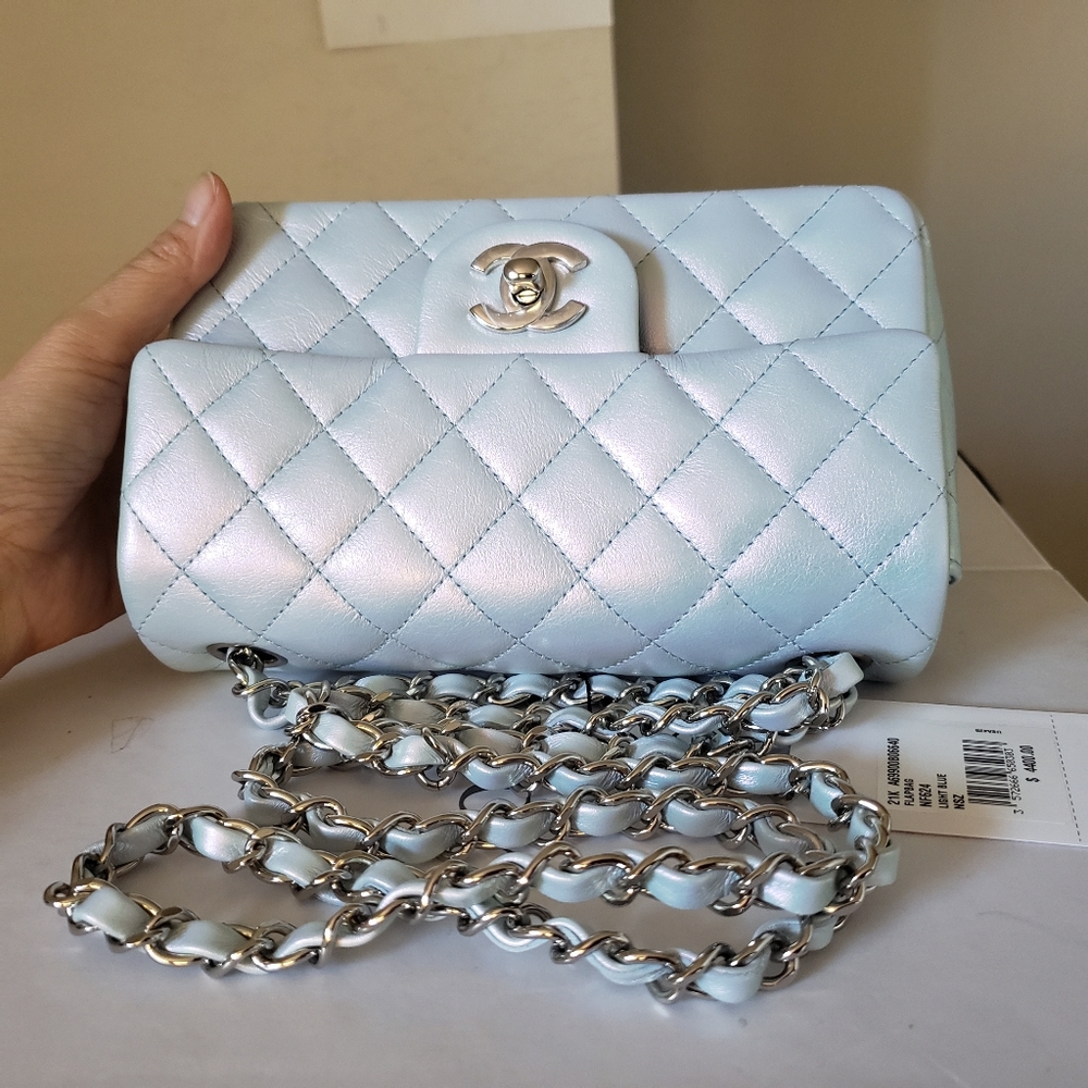 Chanel classic mini irridescent blue calfskin bag - Picture 2 of 16